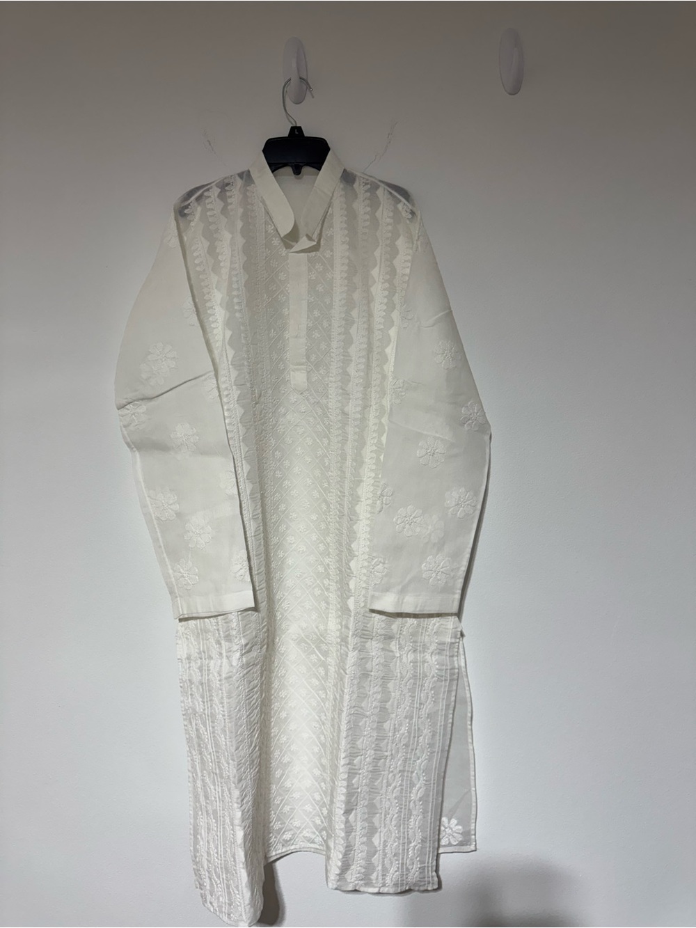 Men’s Embroidered Long kurta